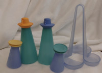 Tupperware set