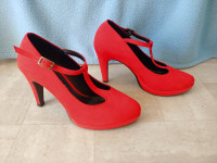 Poluotvorene crvene cipele na visoku petu br. 38