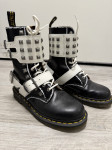 Dr. Martens Crno Bijele 38