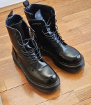 ŽENSKE MARTE DR. MARTENS br 40