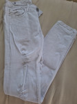 Bijele traperice hlače