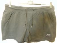 Ženske kratke, crne, pamučne hlače NIKE, vel.XL (44/46)