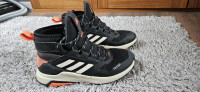 Adidas cold rdy 39 1/3.