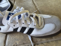 Adidas Samba, br. 32, 45 Eur