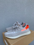 Adidas yeezy boost “Tail light”,41 1/3,novo