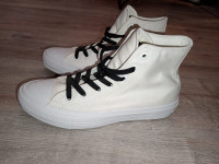 Converse Chuck Taylor All Star duboke tenisice br 39, bijele