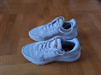 Tenisice Nike Air Max Pulse br. 38