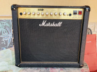 Gitarsko pojacalo MARSHALL JCM 900  100 W HI GAIN DUAL REVERB