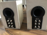 Kef R100 bookshelf zvučnici