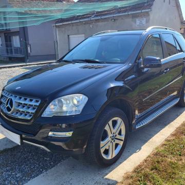 MERCEDES ML 350CDI 4MATIC AUTOMATIK KOŽA CRNO NEBO NAVI BLUETOOTH KUKA