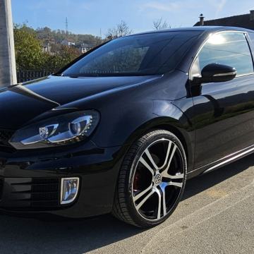 VW Golf 6 2,0 TSI GTI ADIDAS EDITION AKCIJA !!!!!