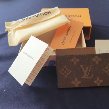 Louis Vuitton card holder