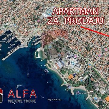 Apartman: Vodice prodaje se lijepo namješten apartman na drugom katu