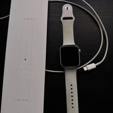 Apple watch 8 45mm