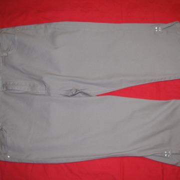 Kratke hlače, ženske. SUNBIRD - Jeans Wear. Size:37. Novo