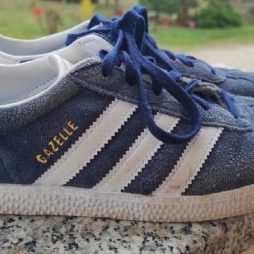 Adidas Gazelle crvene i plave