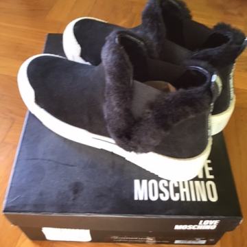 Love moschino tenisice 41