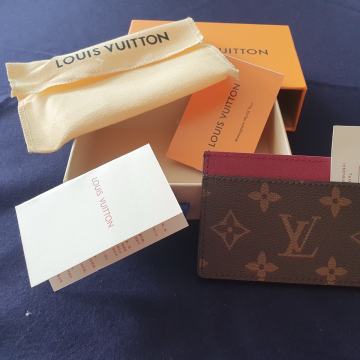 Louis Vuitton card holder