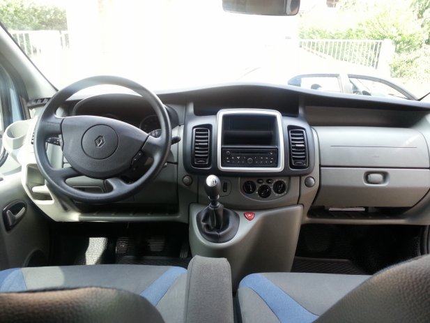 Renault Trafic 2 Radio Tauschen