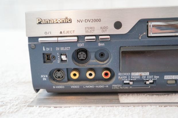 PANASONIC NV-DV2000