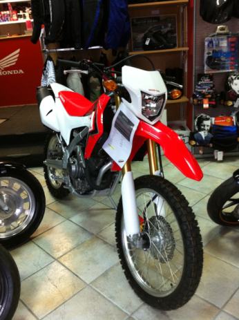  Honda  CRF  250L Novo Mog zamjene staro za novo 2012 god 