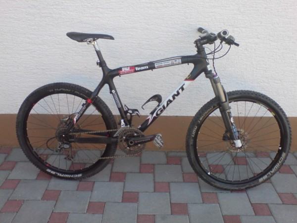 giant mcm team carbon mountain bike