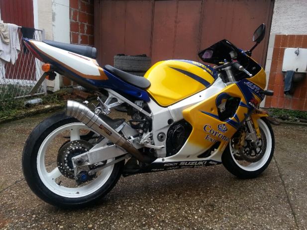 Suzuki gsxr 1000 k1