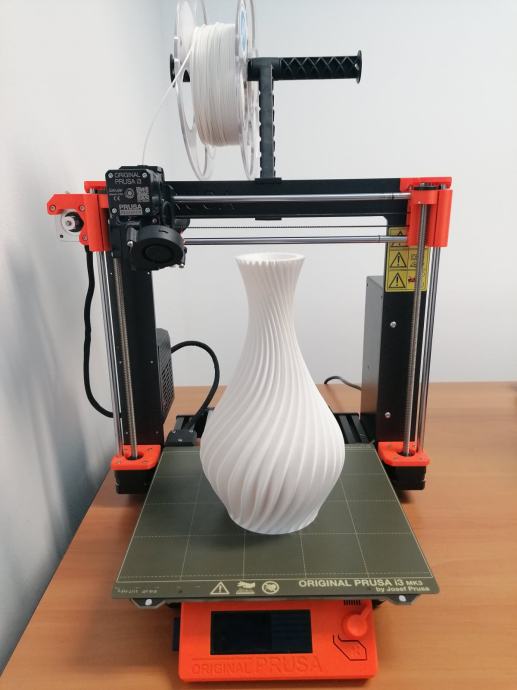 Prusa MK3 MK3s prodajem više komada