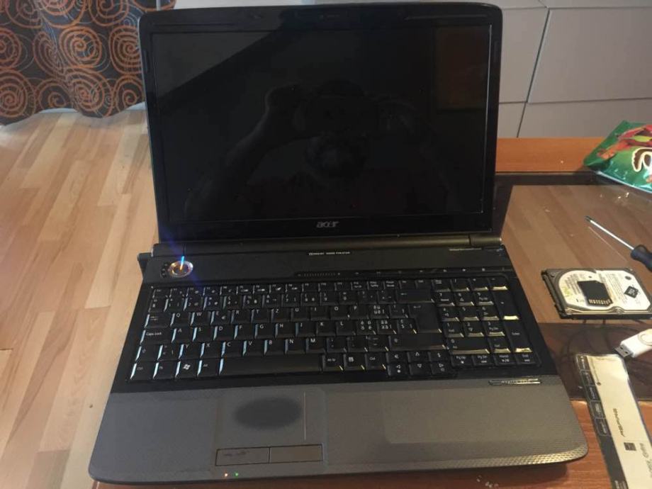 Acer aspire 6930g где сканер отпечатков пальцев