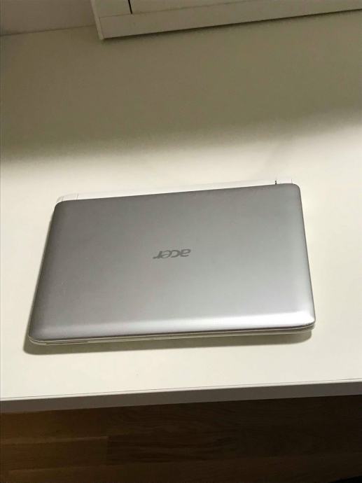 ***Acer Aspire One White, ZG, zamjena***