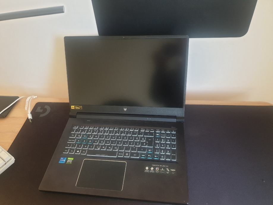 Acer Predator Helios 300