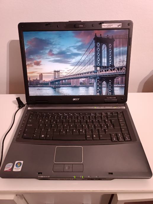 LAPTOP ACER TRAVELMATE 5720