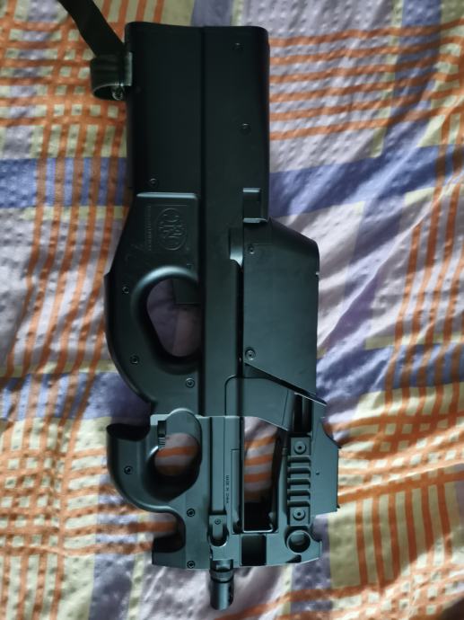 Cybergun P90 reddot+M4 mag adapter