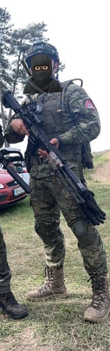 Prodajem airsoft opremu