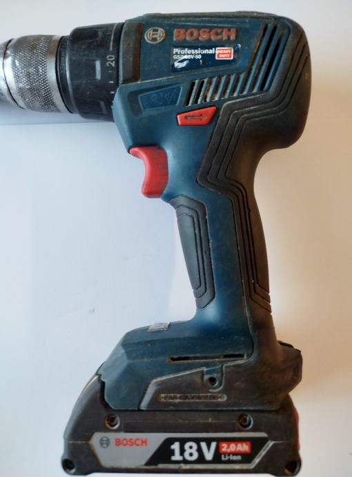 Bosch Professional GSR 18V-50 bušilica - neispravna