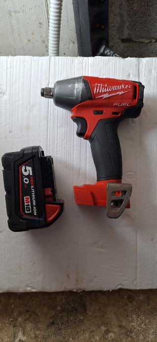 Milwaukee M18 FIWF12