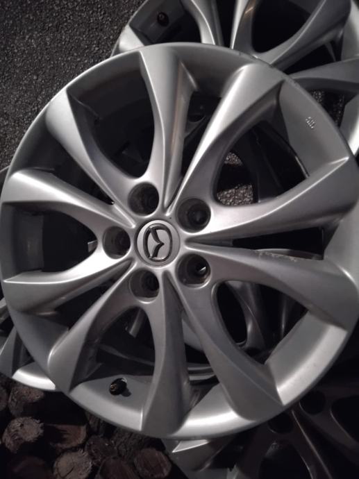 Alu felge 17; rupe 5x114.3, 4 kom.MAZDA,3,5,6,MX,HYUNAI,KIA, I DR.