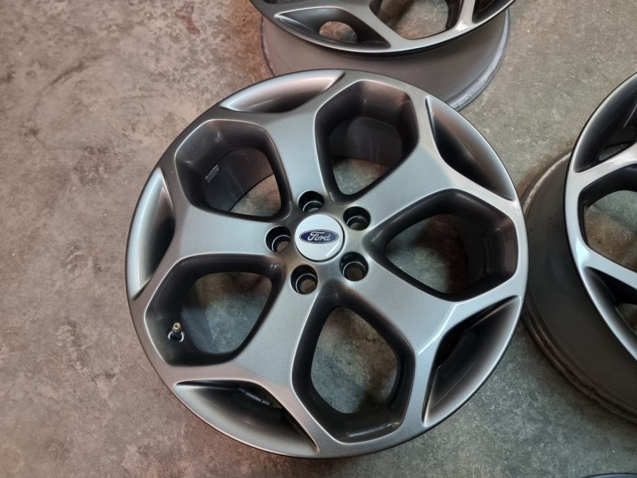 Alu felge 18'' rupe 5x108, 4 kom. OEM Focus ST snowflakes