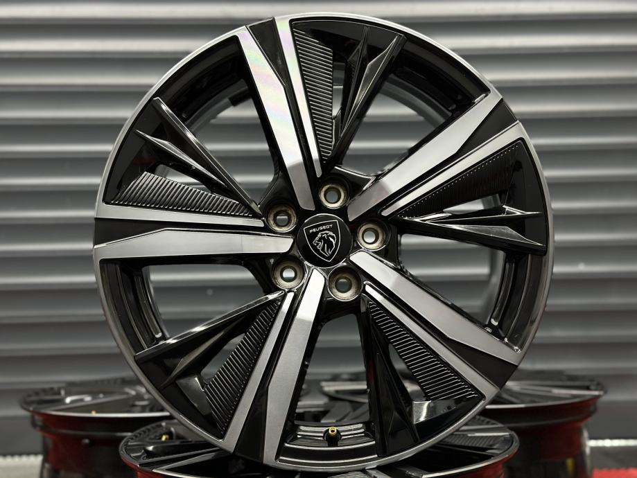 Alu felge 18'' rupe 5x108, 4 kom. NOVO Peugeot 308 GT **SET 900€**