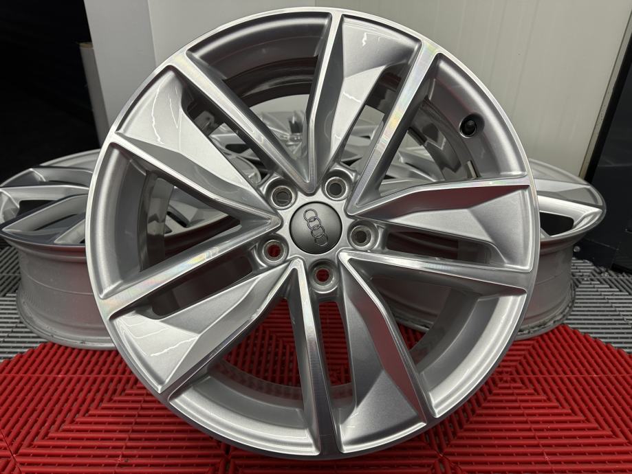 Alu felge 18'' rupe 5x112, 4 kom. Audi Q3 A3 **SET 700€**