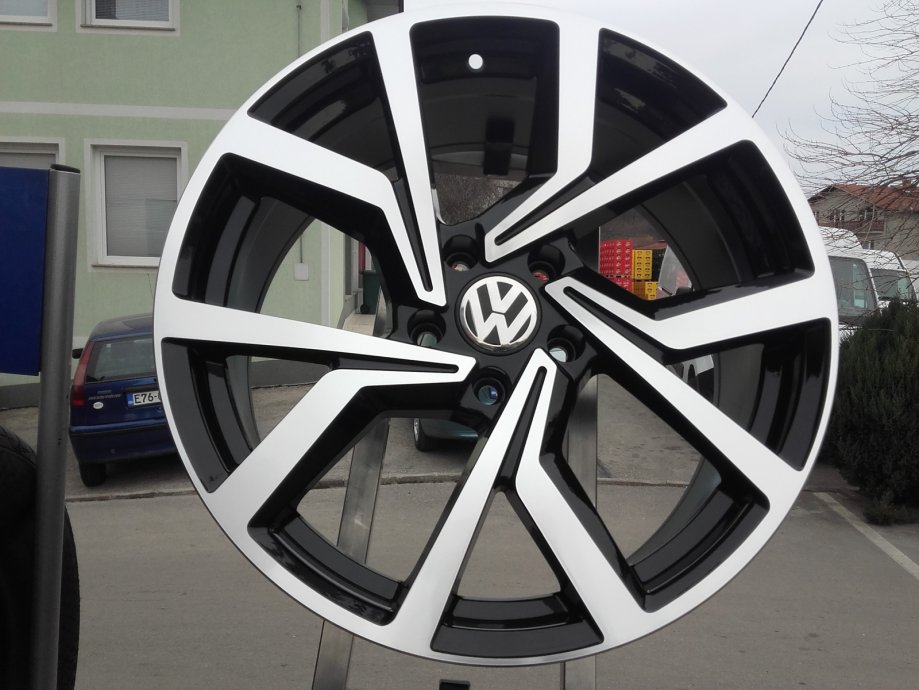 Golf 7 Alu Felge 18 R Line Gti Rupe 5x112 Novo