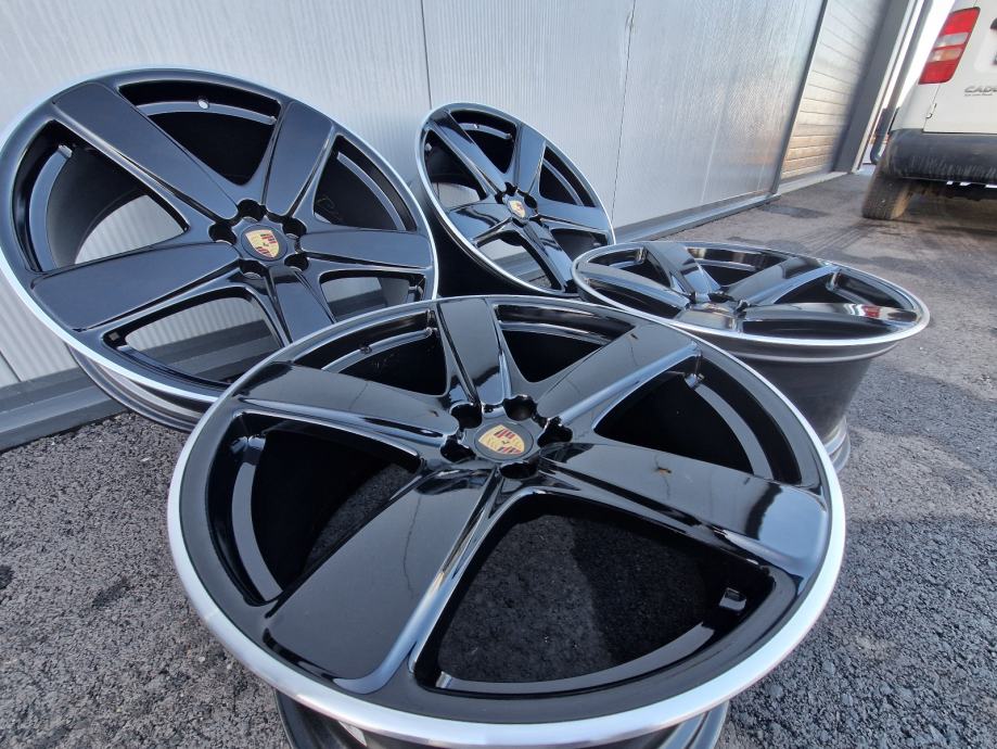 Alu felge 21'' rupe 5x112, 4 kom. (OEM Porsche Macan Turbo)