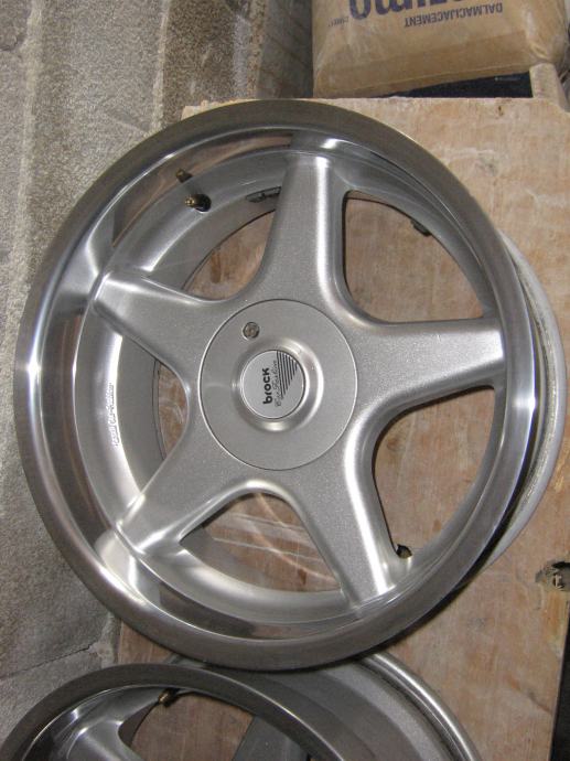 BROCK B1 alu felge 17'' 4x100 + GUME 225/45/17