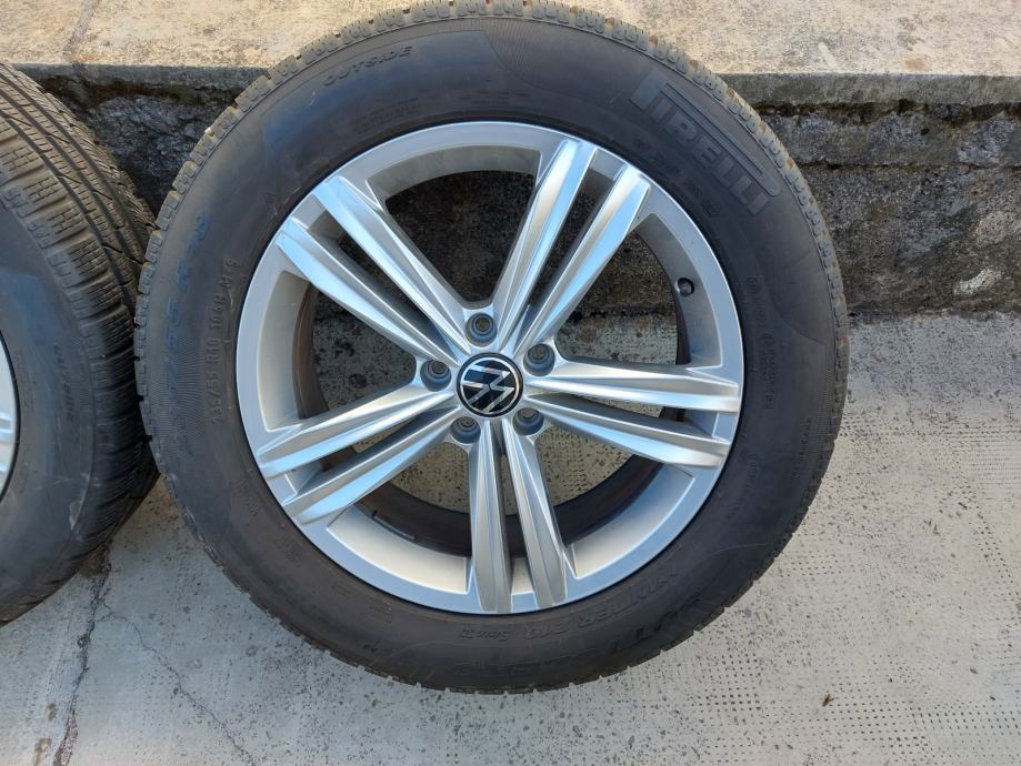 DOT0622, ZIMSKI set VW tiguan R-line original alu felge 18" + Pirelli