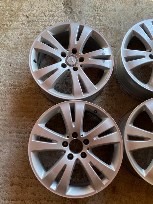 Mercedes C klasa Avantgarde 17'' rupe 5x112, 4 kom.