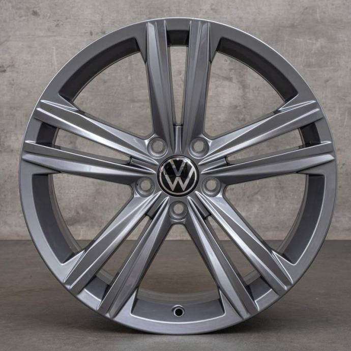 VW Sebring original felge 18" rupe 5x112, novo !!