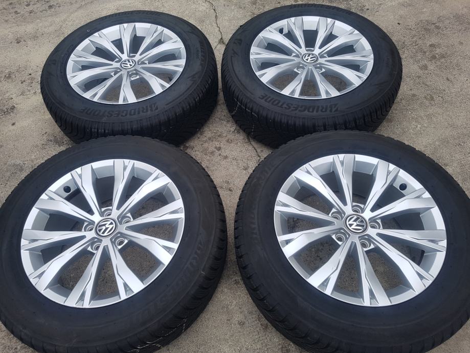 Zimski set DOT2622 VW Tiguan alu felge 17" cola rupe 5x112, 4 kom.