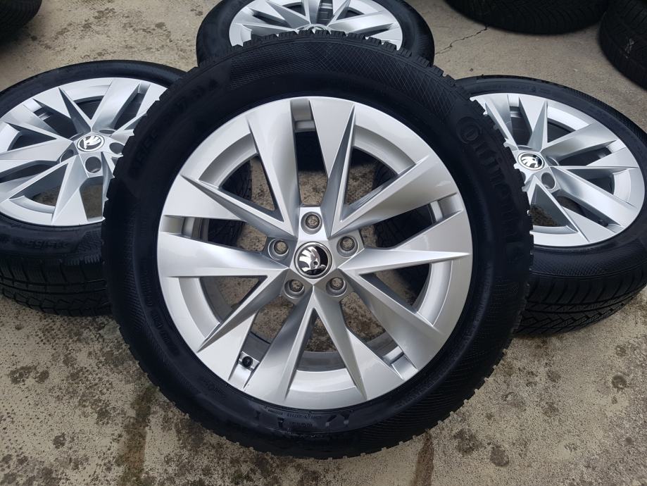 Zimski set Škoda octavia 3 i 4 alu felge 17" cola rupe 5x112, 4 kom.