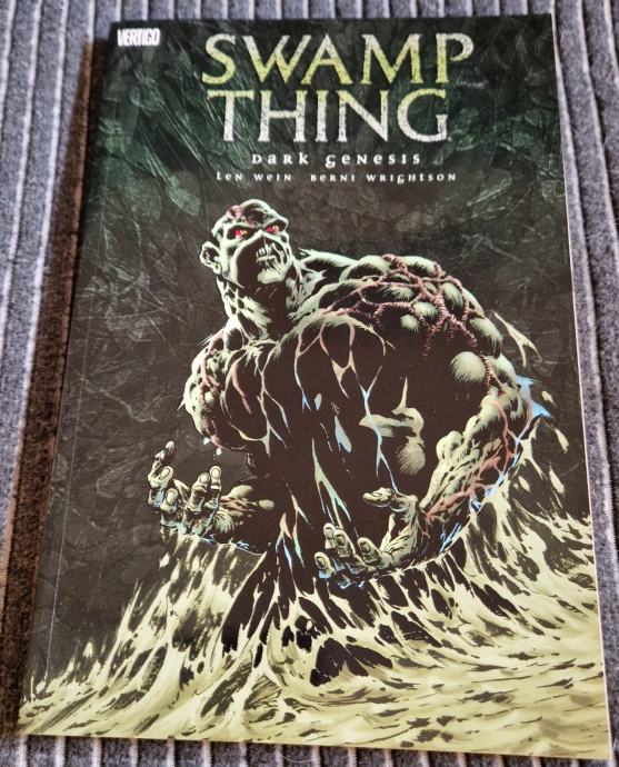 Swamp Thing  - Dark Genesis TPB