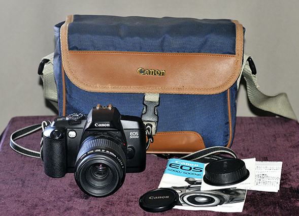 Canon EOS 5000